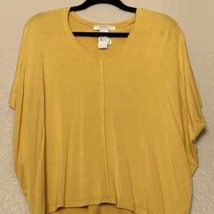 Yellow short sleeve flow shirt